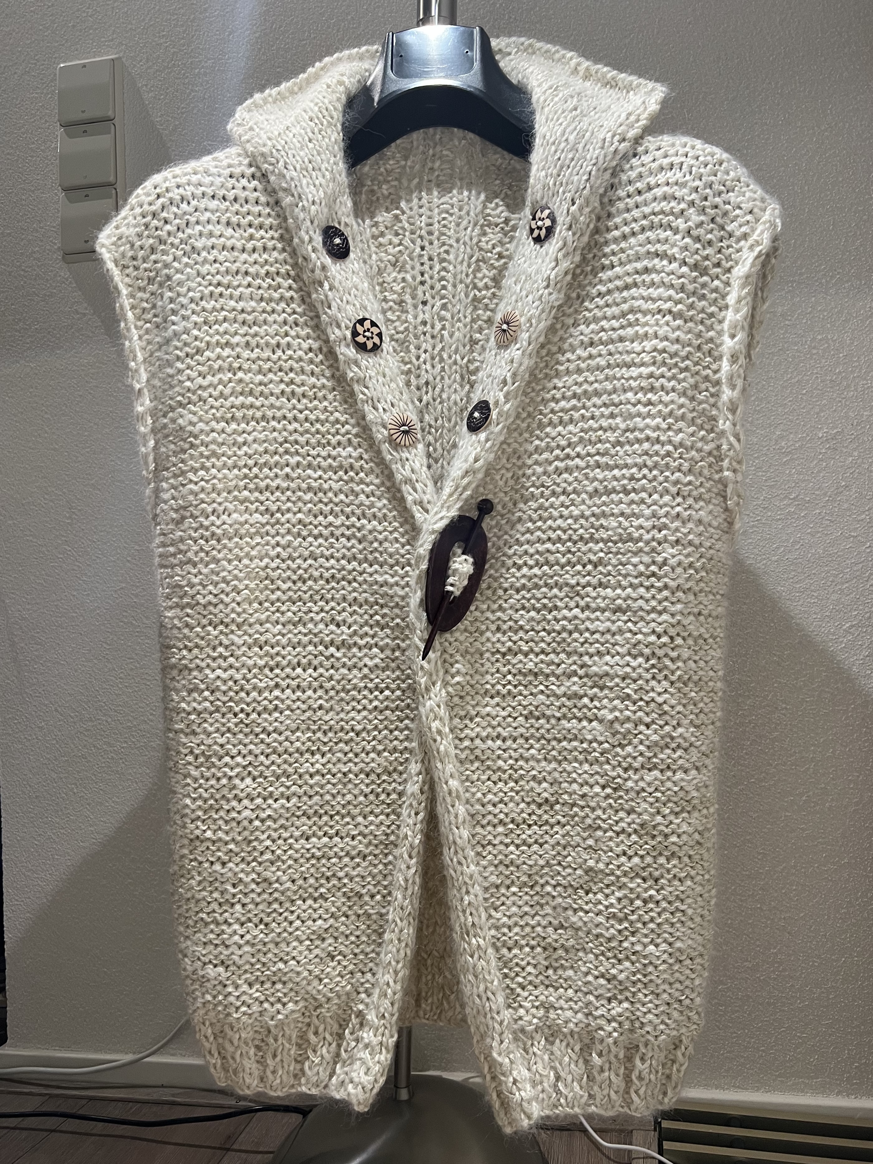 EE232092-3B6B-4963-A5AA-21F757DFA0A3