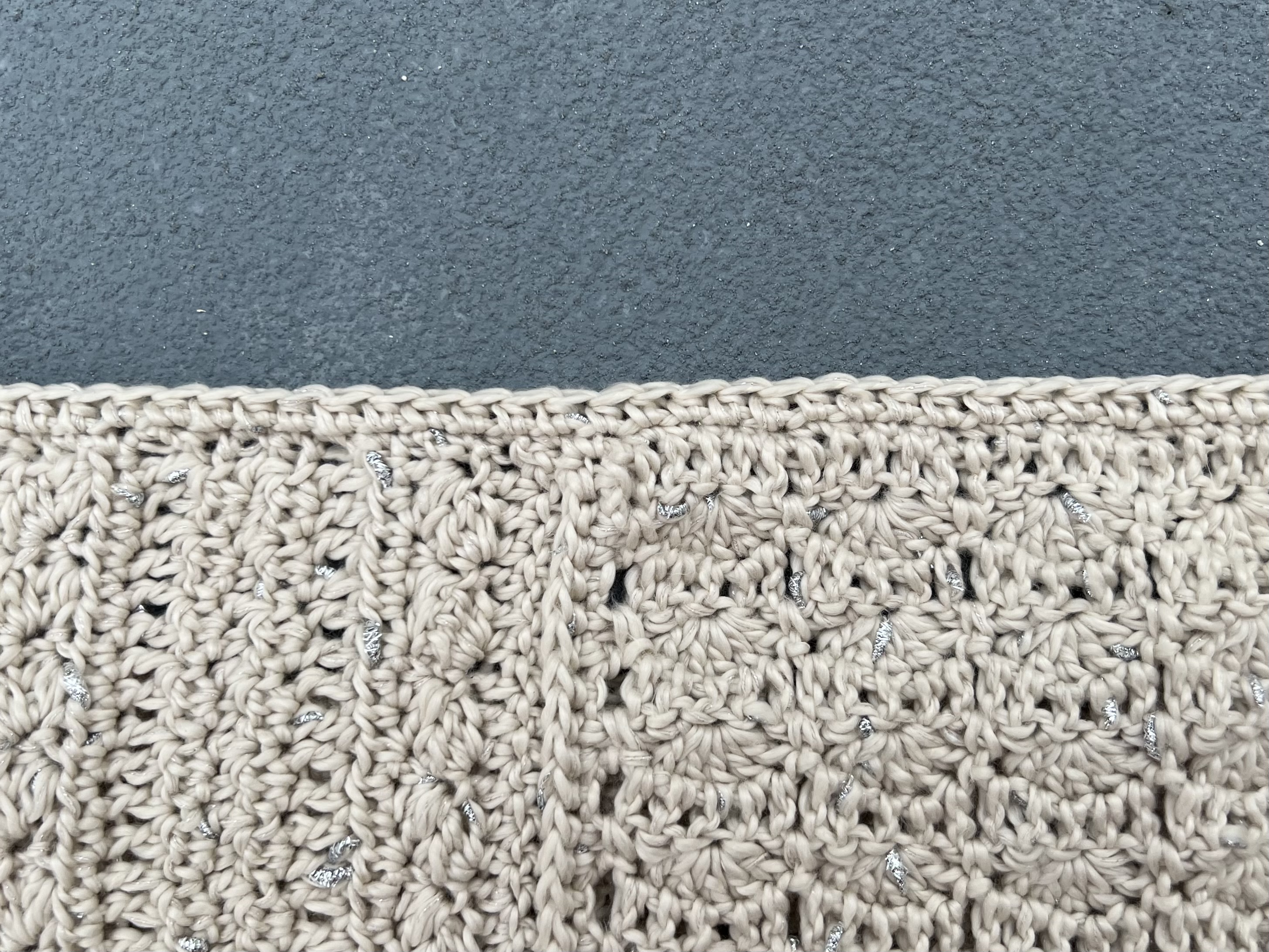 E5E9B891-1EA4-4ACE-B470-C6E893092042